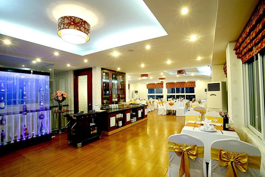 Hotel Lavish Centre Hanoi