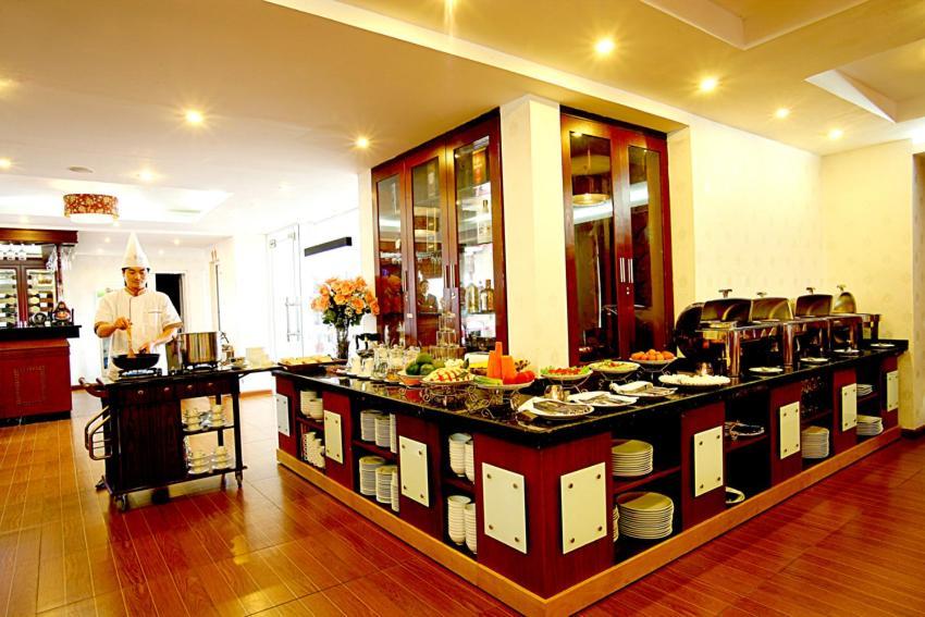 Hotel Lavish Centre